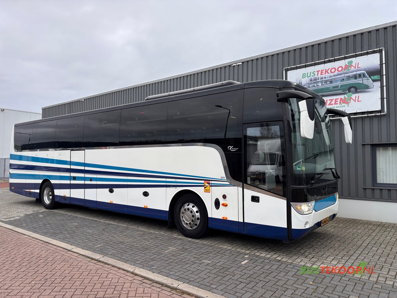 Vanhool TX16 Alicron - Pullman: foto 1 Vanhool TX16 Alicron - Pullman: foto 1