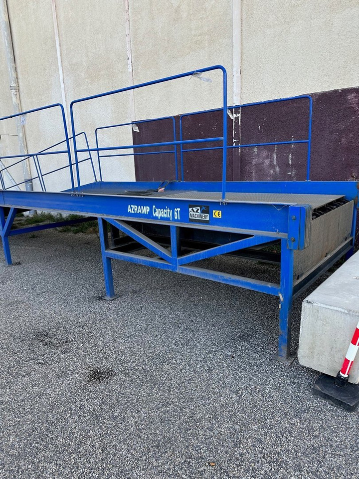 Fixed loading ramp AZ RAMP-FORMATION 2020- 6 Ton-Used ramp - Rampa di carico: foto 3 Fixed loading ramp AZ RAMP-FORMATION 2020- 6 Ton-Used ramp - Rampa di carico: foto 3
