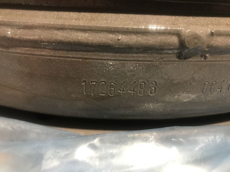 Volvo 11038455 17264483 PT2509 PT2519 22401 22671 22418 22419 - Trasmissione per Dumper articolato: foto 2 Volvo 11038455 17264483 PT2509 PT2519 22401 22671 22418 22419 - Trasmissione per Dumper articolato: foto 2