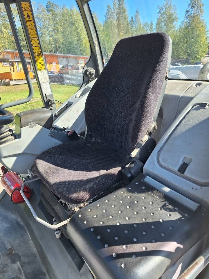 Pala gommata Kramer-allrad 780: foto 35