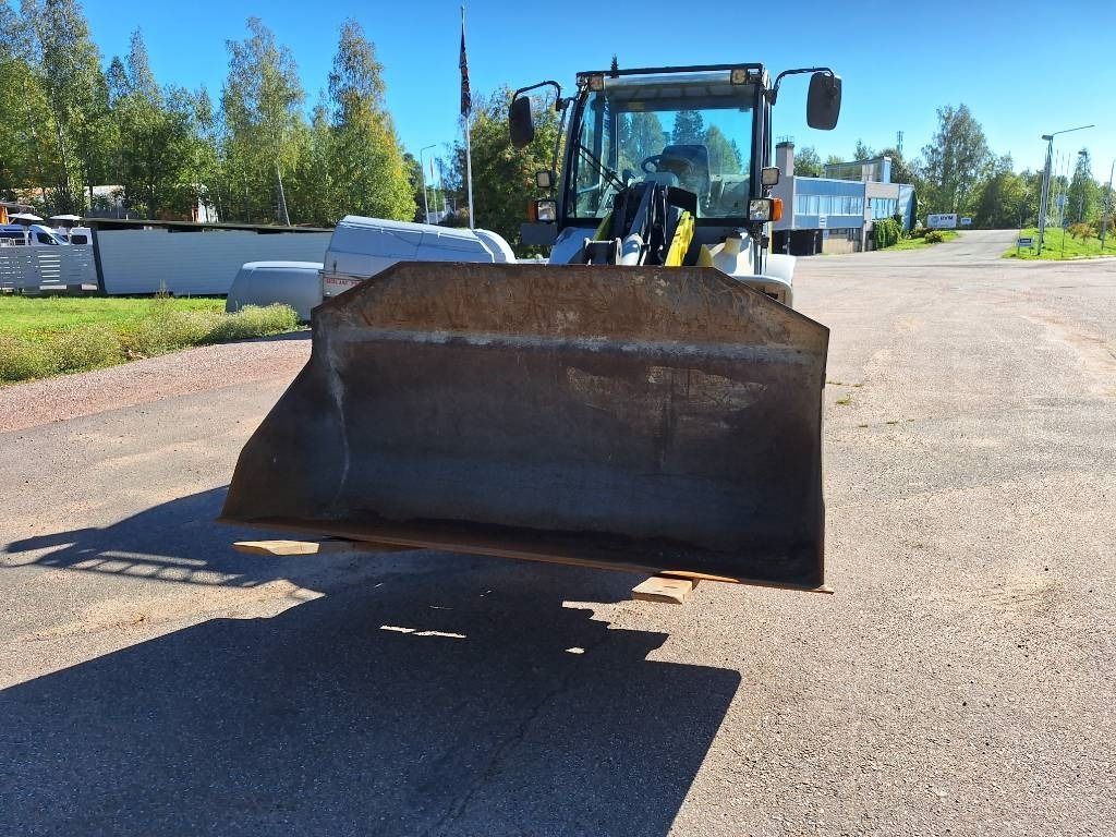 Pala gommata Kramer-allrad 780: foto 6