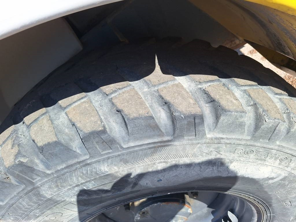 Pala gommata Kramer-allrad 780: foto 37