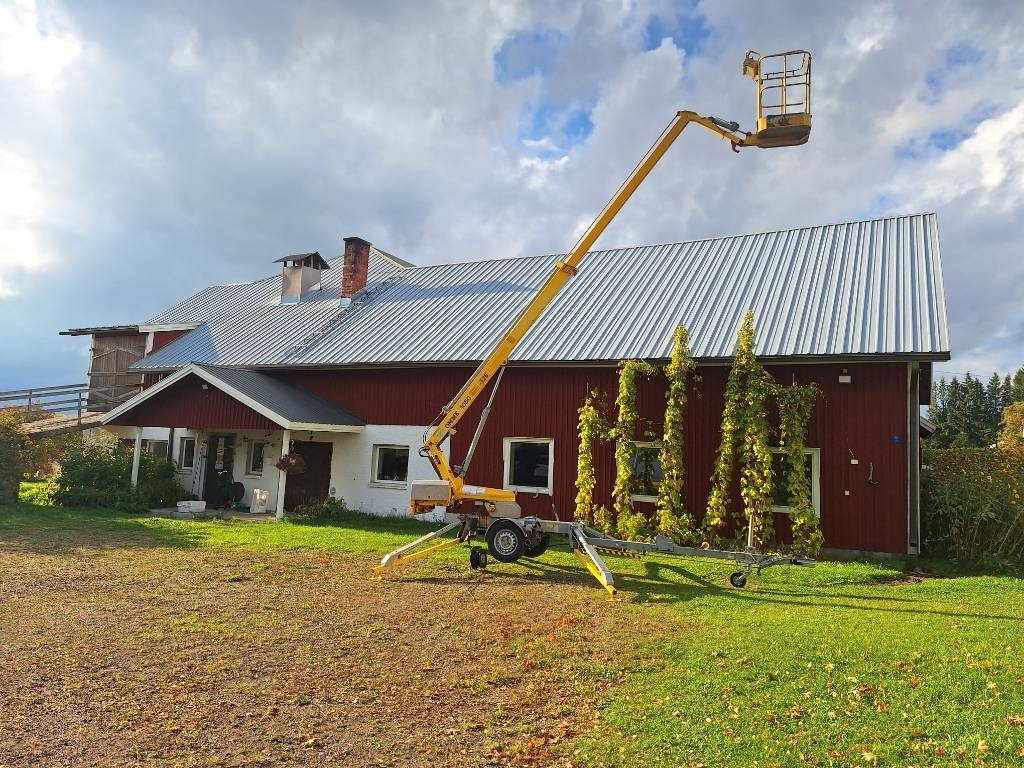 Ommelift 1050EZ - Piattaforma trainabile: foto 3 Ommelift 1050EZ - Piattaforma trainabile: foto 3