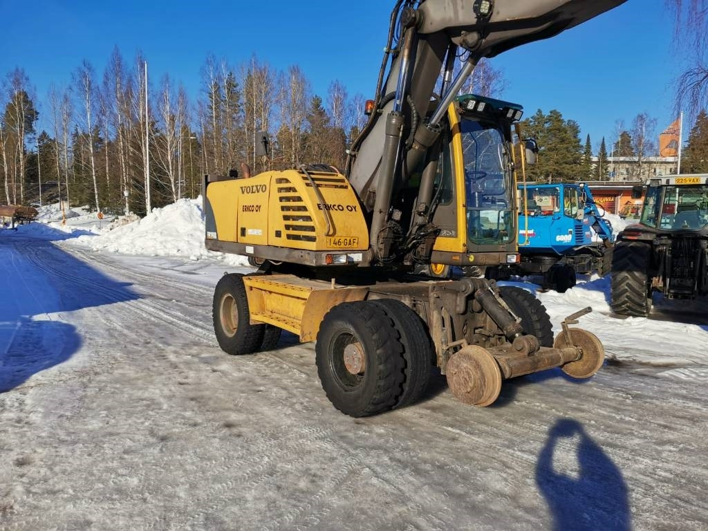 Leasing di Volvo EW 180 B  Volvo EW 180 B: foto 7