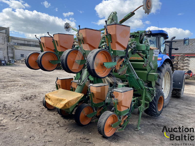 Amazone ED 602 K - Seminatrice di precisione: foto 4 Amazone ED 602 K - Seminatrice di precisione: foto 4