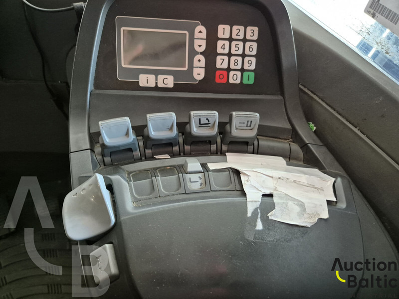 BT RR E 140 - Carrello retrattile: foto 5 BT RR E 140 - Carrello retrattile: foto 5