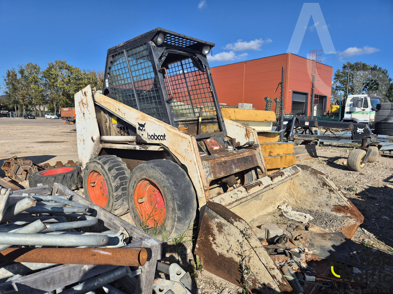 Bobcat 743 - Minipala: foto 1 Bobcat 743 - Minipala: foto 1