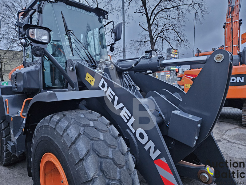 Develon DL250 - Pala gommata: foto 4 Develon DL250 - Pala gommata: foto 4