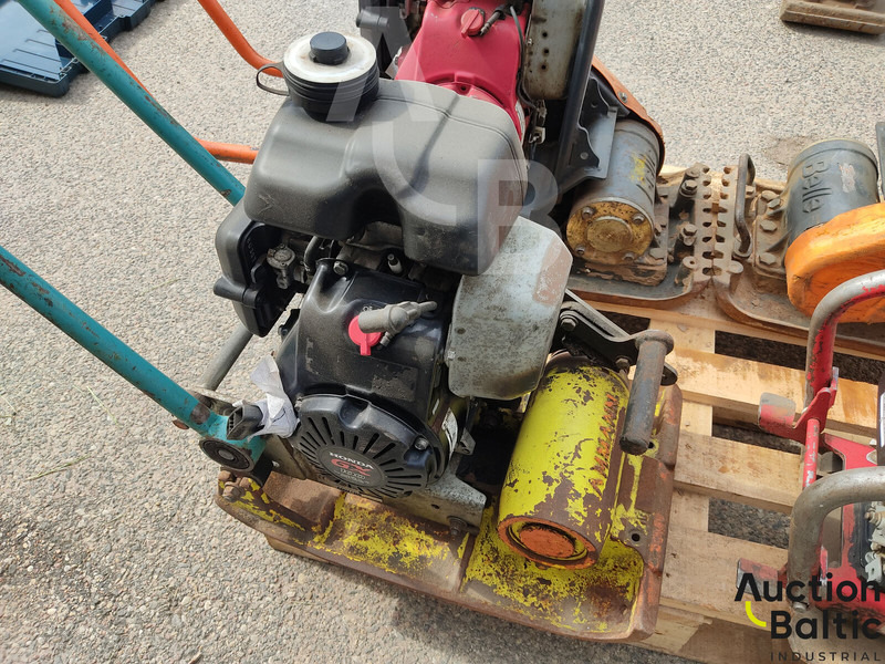 Dynapac LF45, Ammann AVP1033 & 2 Belle - Piastra vibrante: foto 5 Dynapac LF45, Ammann AVP1033 & 2 Belle - Piastra vibrante: foto 5