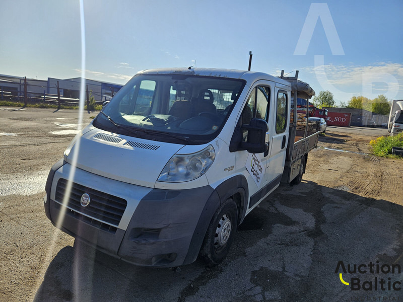 Fiat Ducato 35H - Furgone con cassone fisso, Furgone doppia cabina: foto 2 Fiat Ducato 35H - Furgone con cassone fisso, Furgone doppia cabina: foto 2