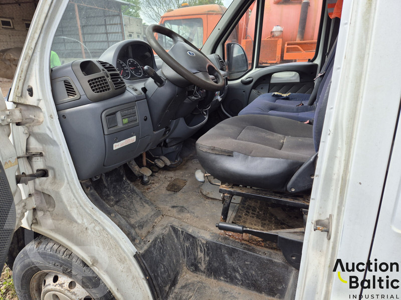 Fiat Ducato - Furgone centinato: foto 5 Fiat Ducato - Furgone centinato: foto 5