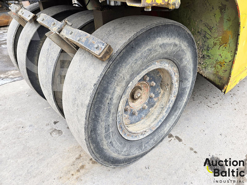 Hamm GRW 18 - Rullo gommato: foto 4 Hamm GRW 18 - Rullo gommato: foto 4