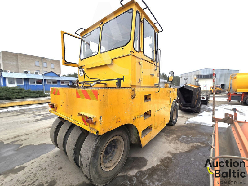 Hamm GRW 18 - Rullo gommato: foto 1 Hamm GRW 18 - Rullo gommato: foto 1