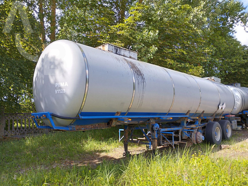 Hendricks Goch - Semirimorchio cisterna: foto 1 Hendricks Goch - Semirimorchio cisterna: foto 1