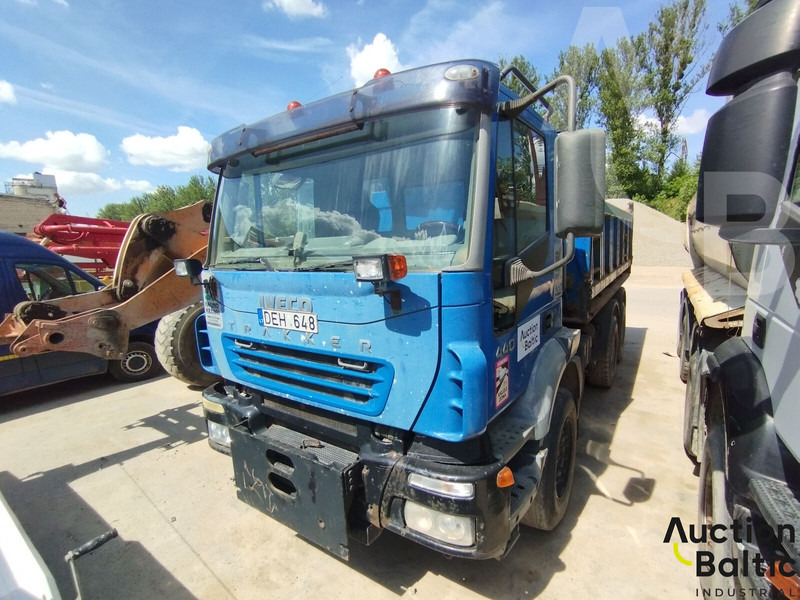 Iveco 260 E44 - Autocarro ribaltabile: foto 5 Iveco 260 E44 - Autocarro ribaltabile: foto 5