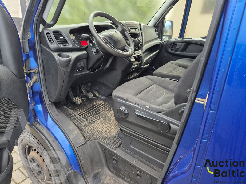 Iveco 35S17 - Furgone chiuso: foto 5 Iveco 35S17 - Furgone chiuso: foto 5