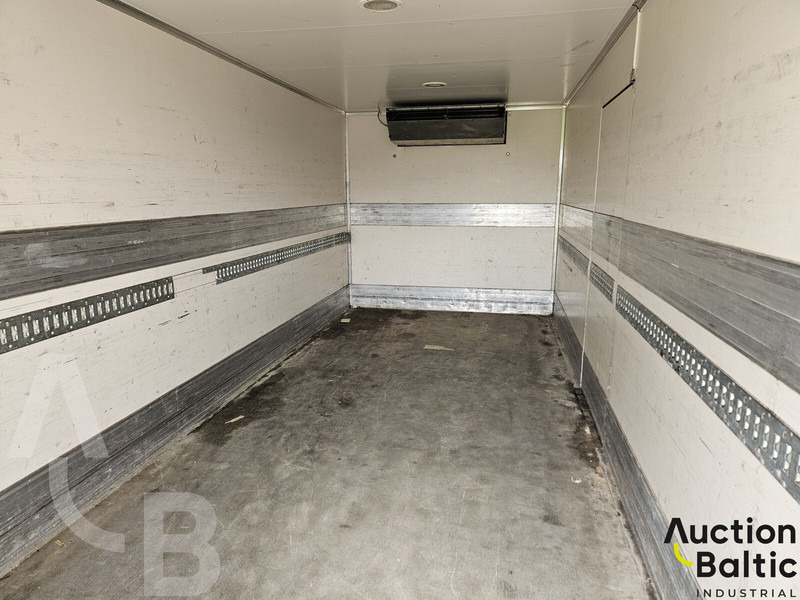 Autocarro frigorifero Iveco Euro Cargo 120E 25: foto 13 Autocarro frigorifero Iveco Euro Cargo 120E 25: foto 13