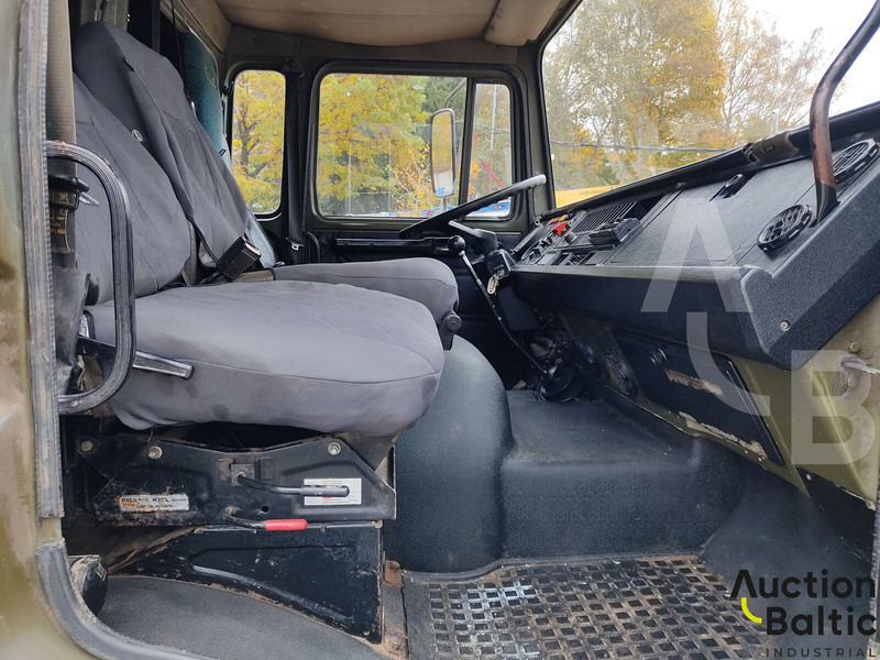 Iveco Magirus 110-17 - Autocarro con pianale/ Cassone fisso: foto 5 Iveco Magirus 110-17 - Autocarro con pianale/ Cassone fisso: foto 5