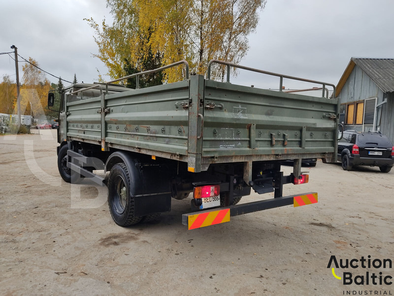 Iveco Magirus 110-17 - Autocarro con pianale/ Cassone fisso: foto 4 Iveco Magirus 110-17 - Autocarro con pianale/ Cassone fisso: foto 4