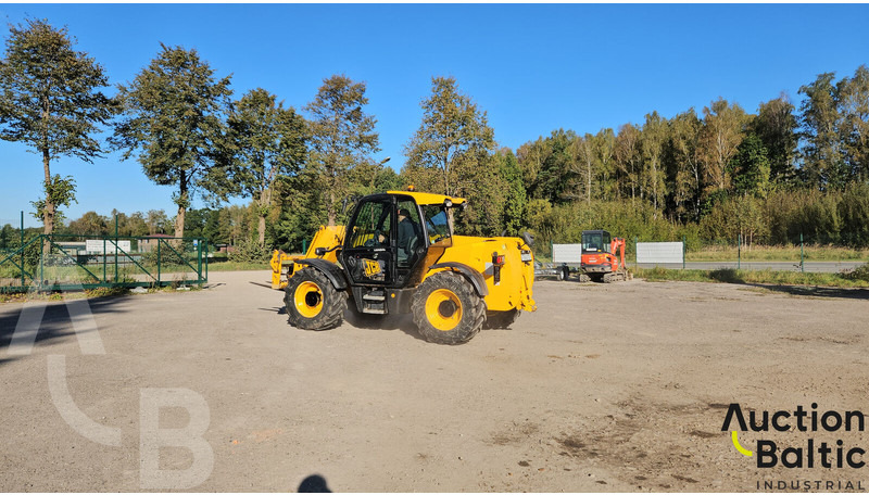 JCB 536-70 Agri Xtra - Sollevatore telescopico: foto 5 JCB 536-70 Agri Xtra - Sollevatore telescopico: foto 5