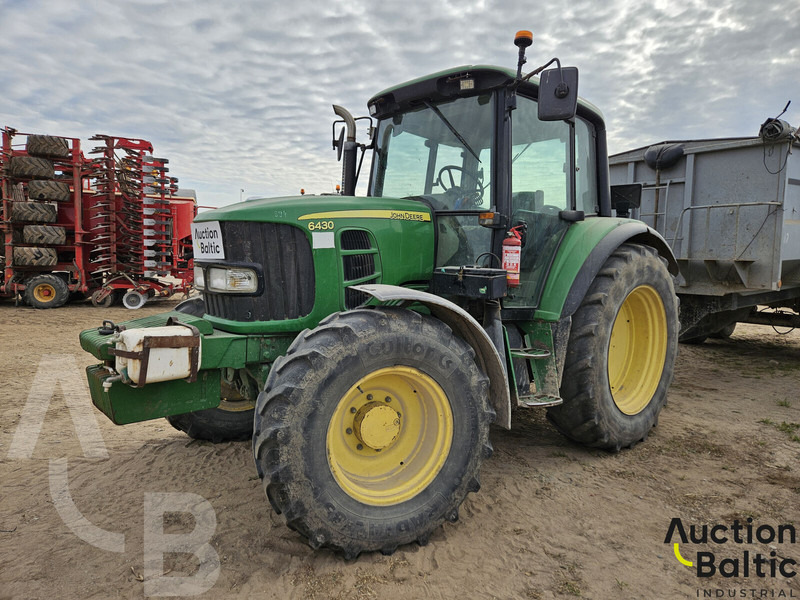 John Deere 6430 - Trattore: foto 2 John Deere 6430 - Trattore: foto 2