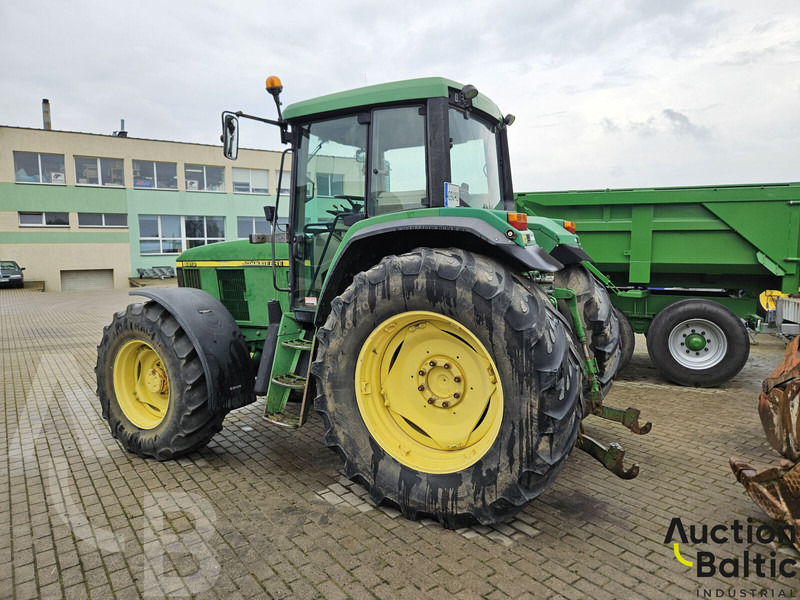 John Deere 6810 - Trattore: foto 3 John Deere 6810 - Trattore: foto 3