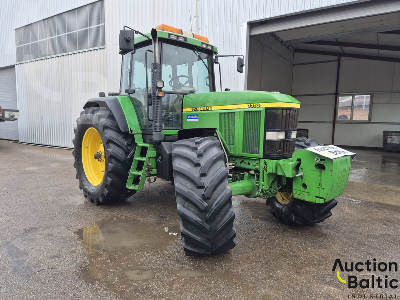 John Deere 7710 - Trattore: foto 1 John Deere 7710 - Trattore: foto 1