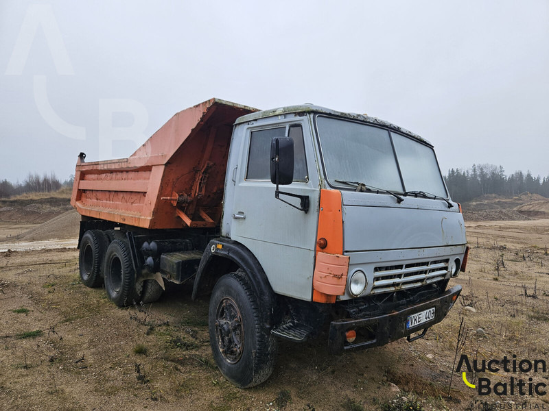 Kamaz 55111 - Autocarro ribaltabile: foto 2 Kamaz 55111 - Autocarro ribaltabile: foto 2