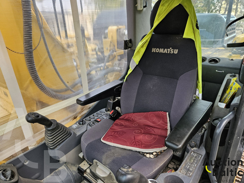 Komatsu PC210LC-11 - Escavatore cingolato: foto 5 Komatsu PC210LC-11 - Escavatore cingolato: foto 5