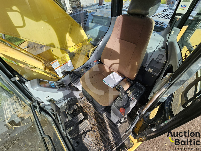 Komatsu PC228USLC-3N0 - Escavatore cingolato: foto 5 Komatsu PC228USLC-3N0 - Escavatore cingolato: foto 5