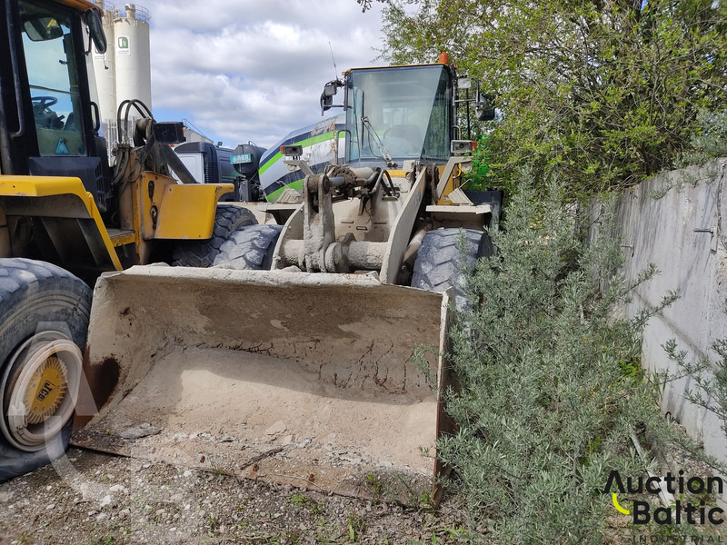 Komatsu WA250-5 - Pala gommata: foto 1 Komatsu WA250-5 - Pala gommata: foto 1