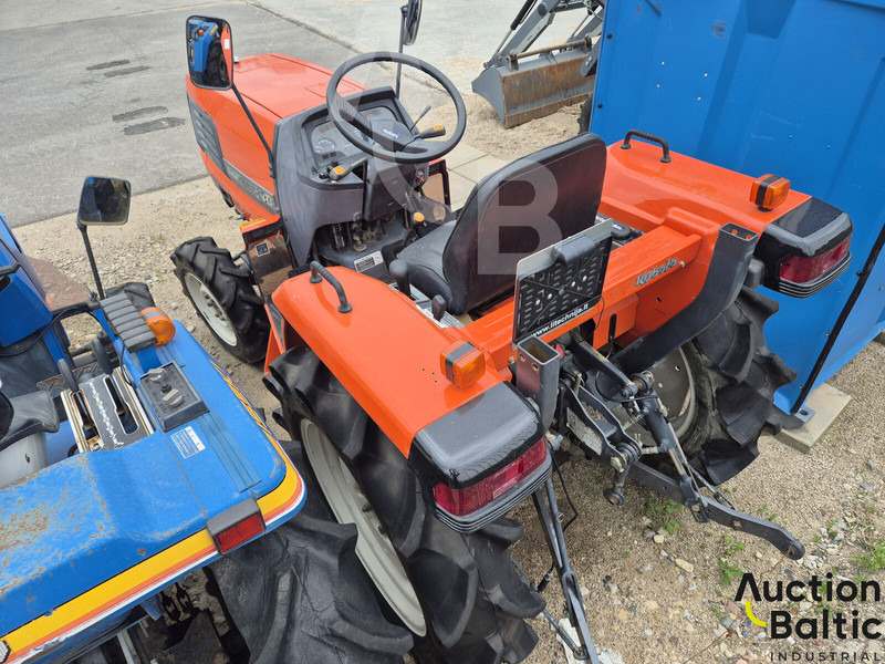 Kubota GL 240 - Trattore: foto 3 Kubota GL 240 - Trattore: foto 3