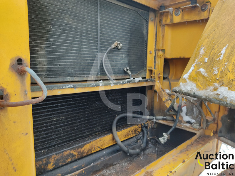 Escavatore gommato Liebherr 902 Litronic: foto 10