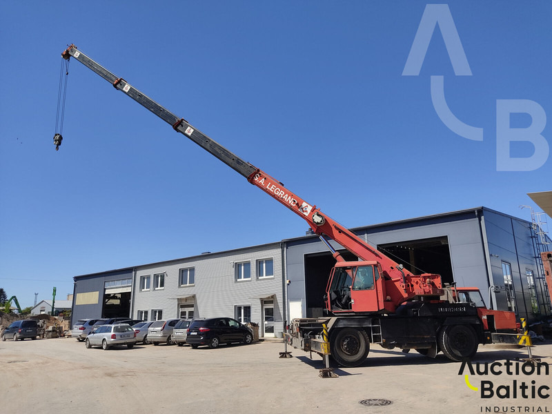 Liebherr LTM 1025 - Gru multistrada: foto 1 Liebherr LTM 1025 - Gru multistrada: foto 1