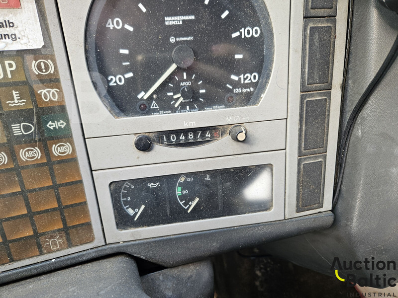 MAN 8.103 - Piattaforma autocarrata: foto 5 MAN 8.103 - Piattaforma autocarrata: foto 5