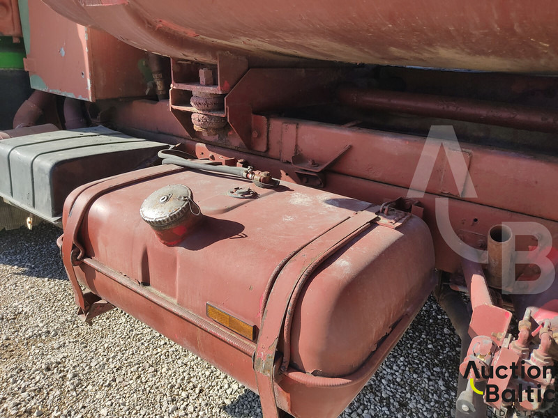 Camion cisterna per il trasporto di carburanti MAN 8.136: foto 12