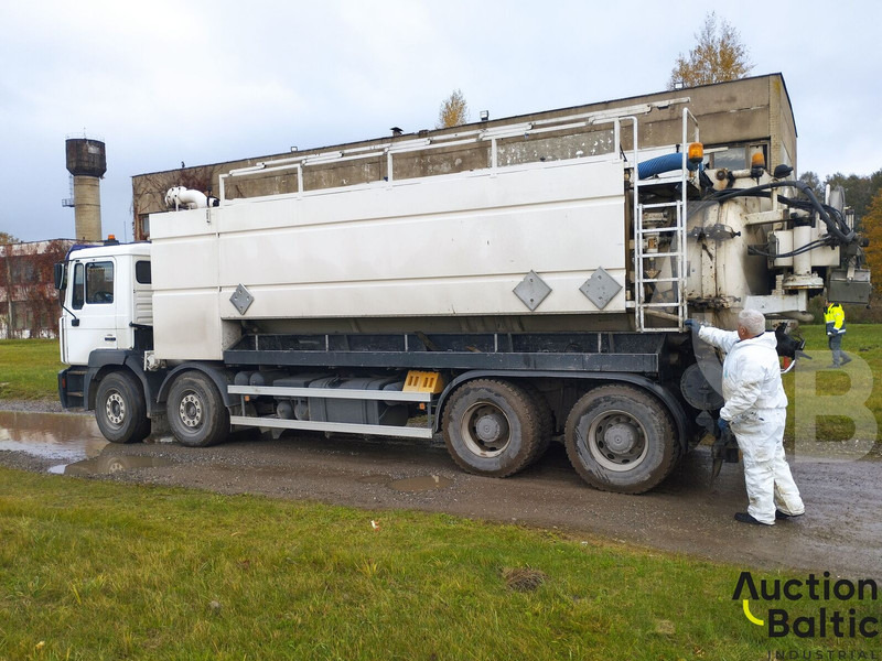 MAN T 46 - Autospurgo: foto 3 MAN T 46 - Autospurgo: foto 3