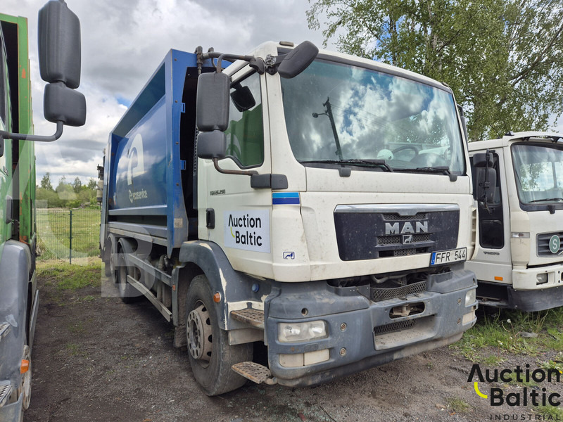 MAN TGM26.290 - Camion immondizia: foto 2 MAN TGM26.290 - Camion immondizia: foto 2