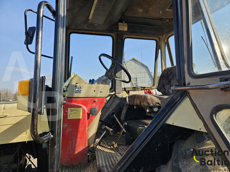 MTZ 80UK - Trattore: foto 5 MTZ 80UK - Trattore: foto 5