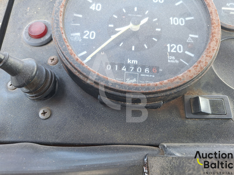 Magirus 130 M 8 - Autocarro con pianale/ Cassone fisso, Camion con gru: foto 5 Magirus 130 M 8 - Autocarro con pianale/ Cassone fisso, Camion con gru: foto 5