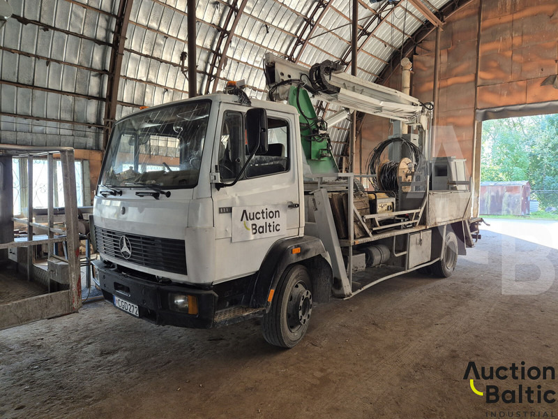 Mercedes-Benz 1114 - Piattaforma autocarrata: foto 1 Mercedes-Benz 1114 - Piattaforma autocarrata: foto 1