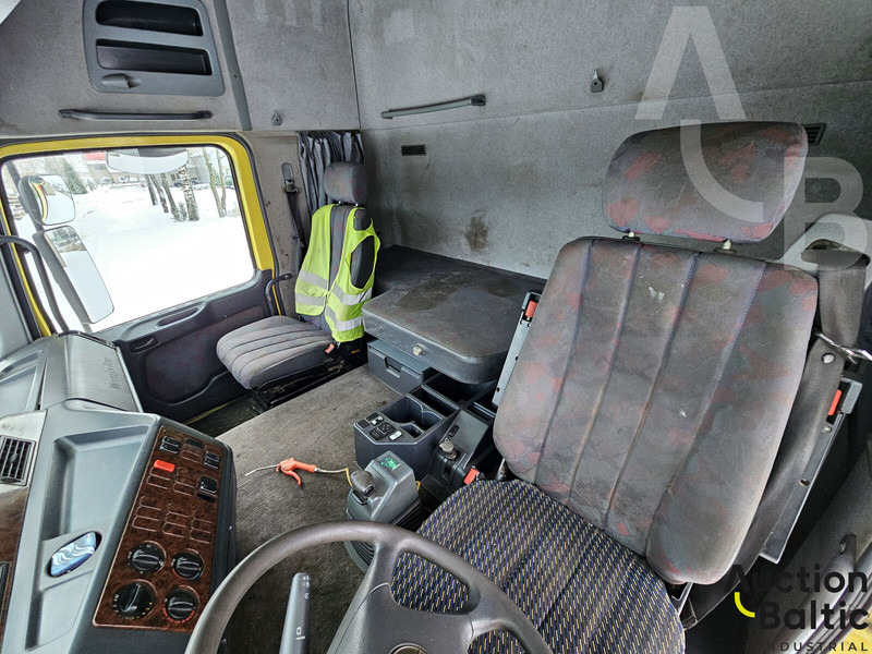 Mercedes-Benz 1831 - Autocarro ribaltabile: foto 5 Mercedes-Benz 1831 - Autocarro ribaltabile: foto 5