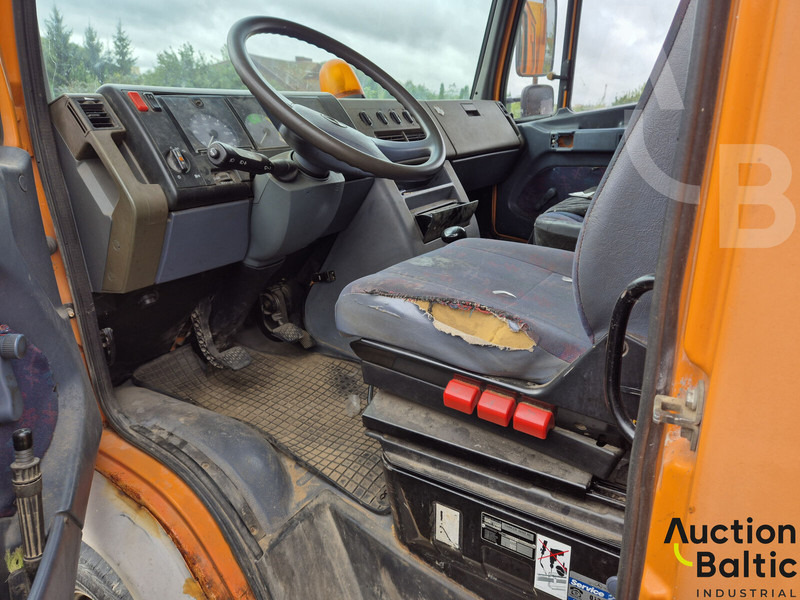 Mercedes-Benz 614 D - Camion centinato: foto 5 Mercedes-Benz 614 D - Camion centinato: foto 5