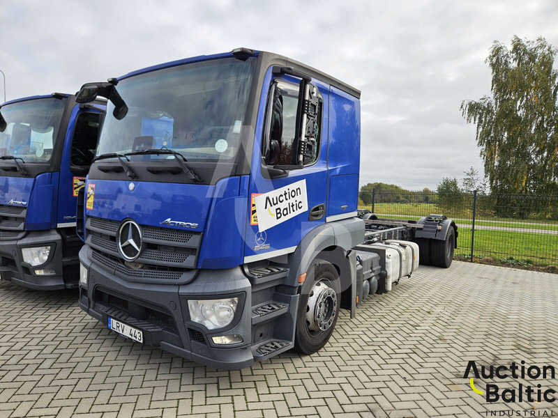 Mercedes-Benz Actros 1843 - Autocarro telaio: foto 1 Mercedes-Benz Actros 1843 - Autocarro telaio: foto 1