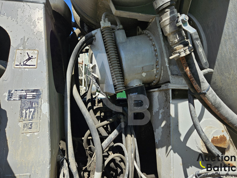 Pompa carrellata per calcestruzzo Mercedes-Benz Actros 4141 B: foto 16