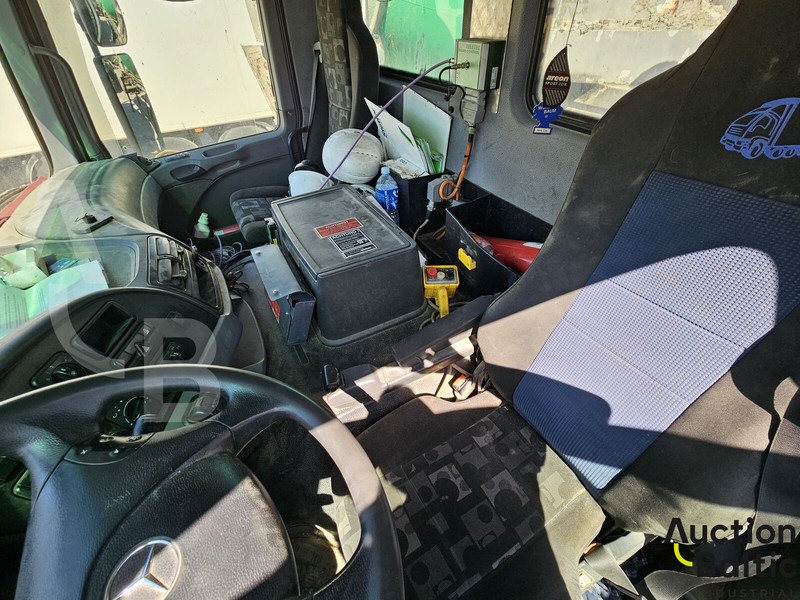 Pompa carrellata per calcestruzzo Mercedes-Benz Actros 4141 B: foto 10