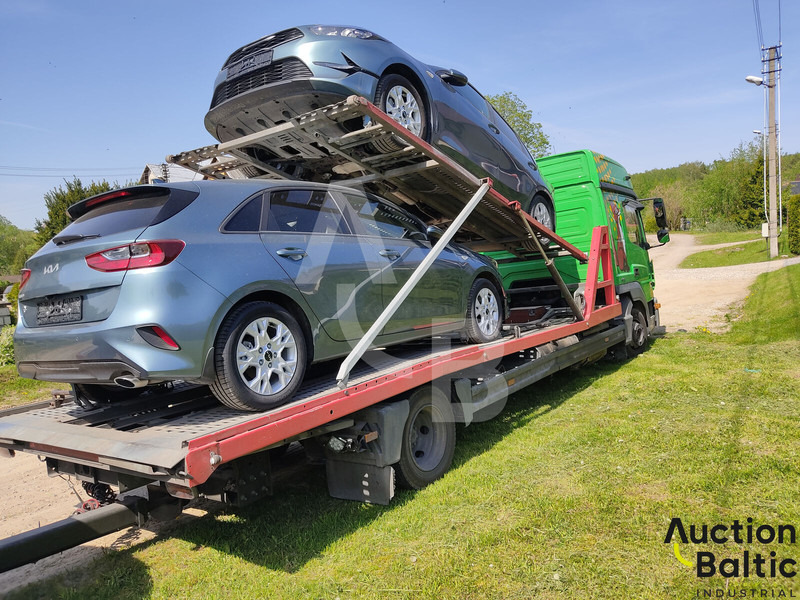 Mercedes-Benz Atego 822 L - Camion bisarca: foto 5 Mercedes-Benz Atego 822 L - Camion bisarca: foto 5