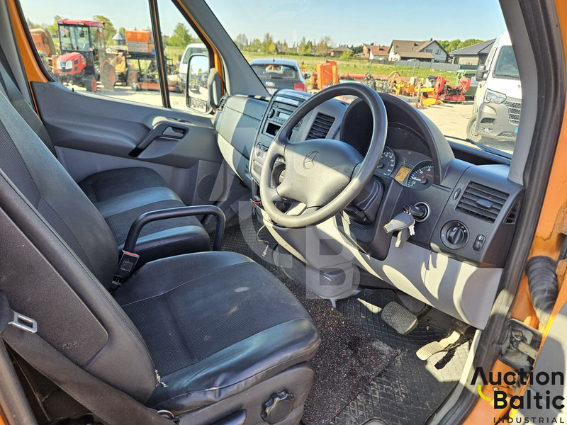 Mercedes-Benz Sprinter - Camion immondizia: foto 5 Mercedes-Benz Sprinter - Camion immondizia: foto 5