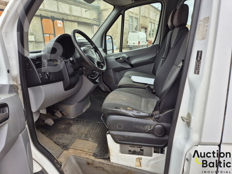 Mercedes-Benz Sprinter - Furgone centinato: foto 5 Mercedes-Benz Sprinter - Furgone centinato: foto 5