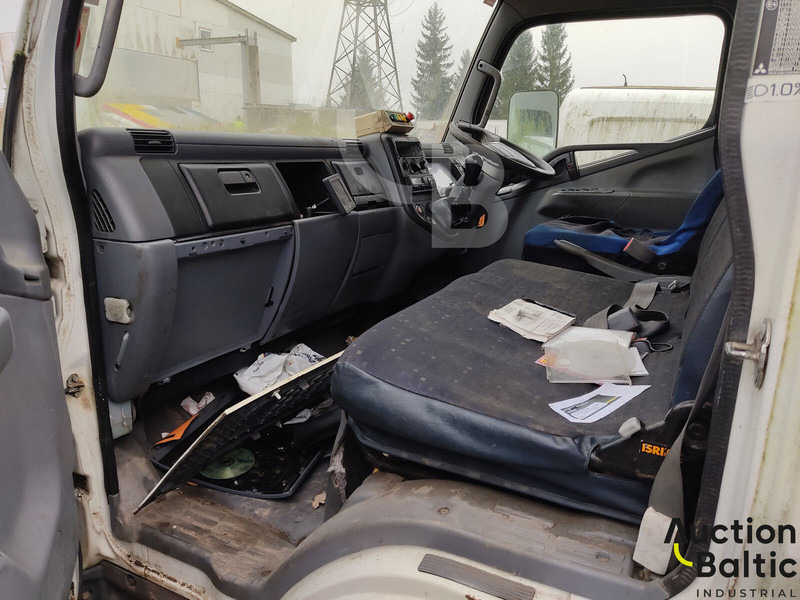 Mitsubishi Fuso - Camion immondizia: foto 5 Mitsubishi Fuso - Camion immondizia: foto 5